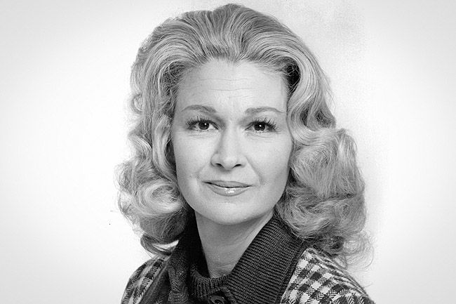 درگذشت بازیگر «محله چینی‌ها» در ۸۹سالگی