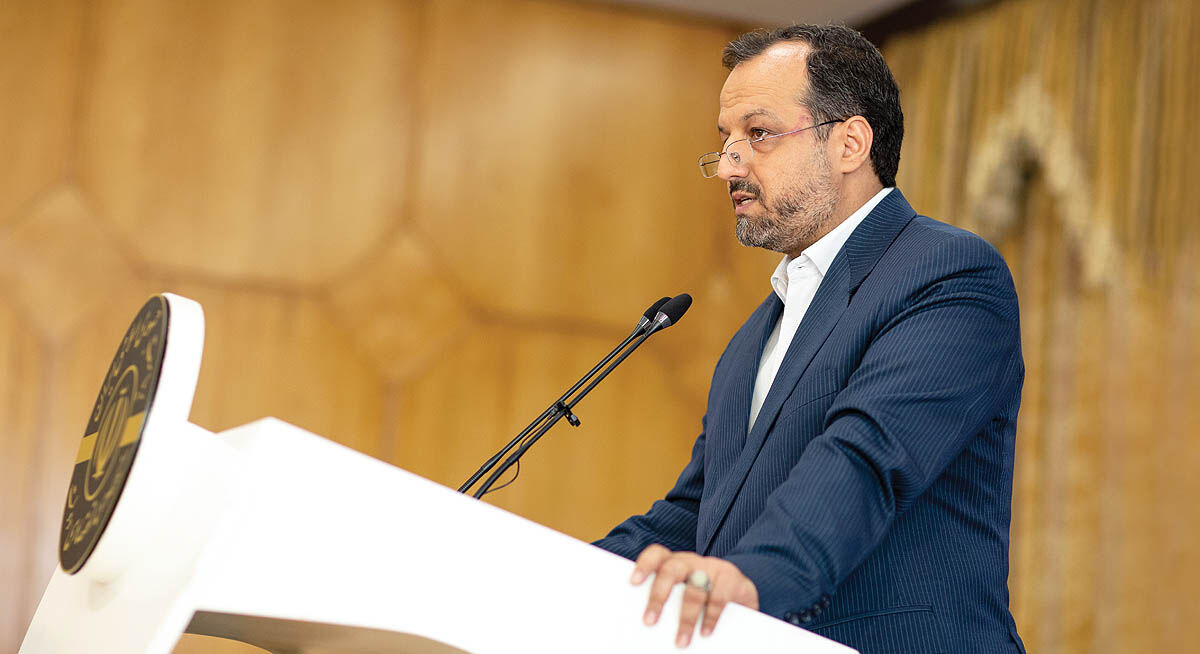 مهار قیمت‌ها در کوتاه‌مدت منوط به ثبات نرخ ارز است