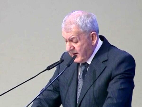 درخواست عراق از سازمان ملل درخصوص برخورد با حامیان تروریسم/ آمادگی داریم حلقه اتصال میان شرق و غرب باشیم
