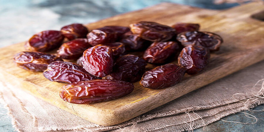 عوارض خطرناک مصرف زیاد خرما برای سلامتی