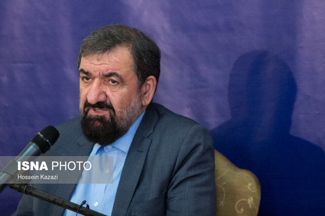 گلایه محسن رضایی از قطعی برق و آب