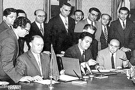 جراح اقتصادی دهه40