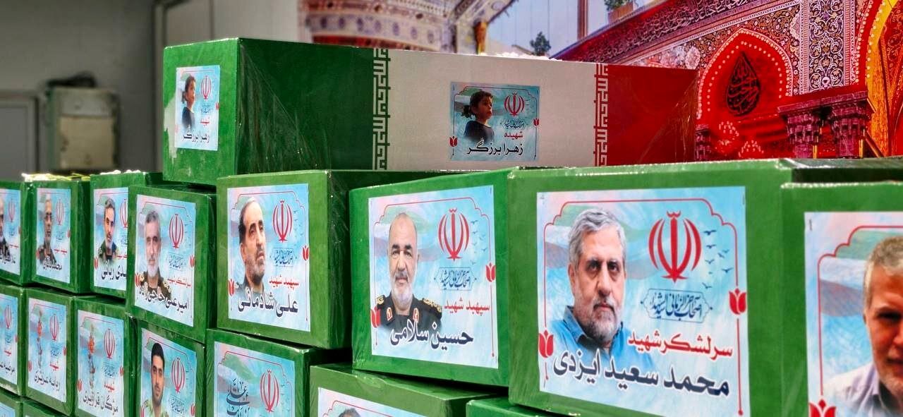 تصاویری تلخ از تابوت فرماندهان شهید حمله اسرائیل