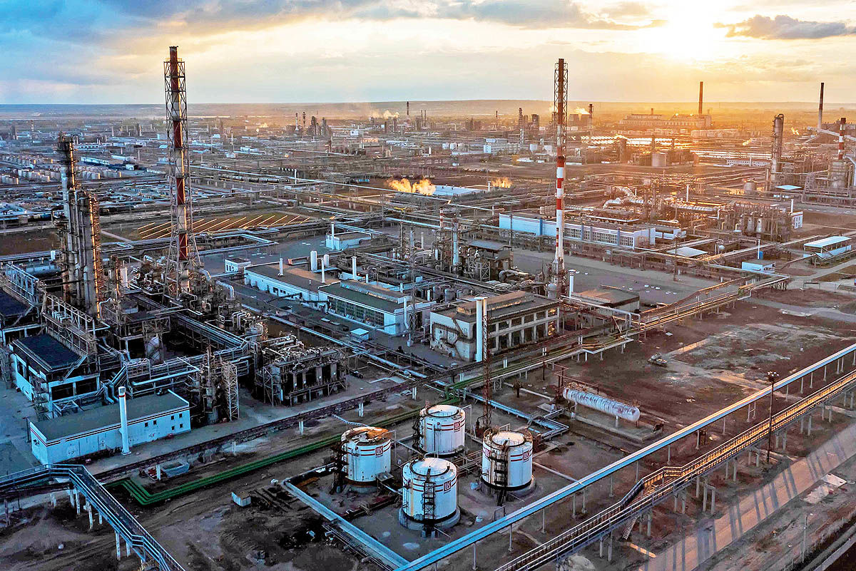 شریان مالی کرملین زیر تیغ