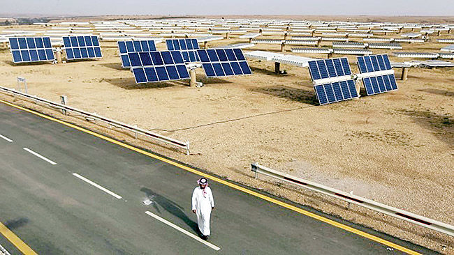 قدرتهای فسیلی در مسیر سبز شدن
