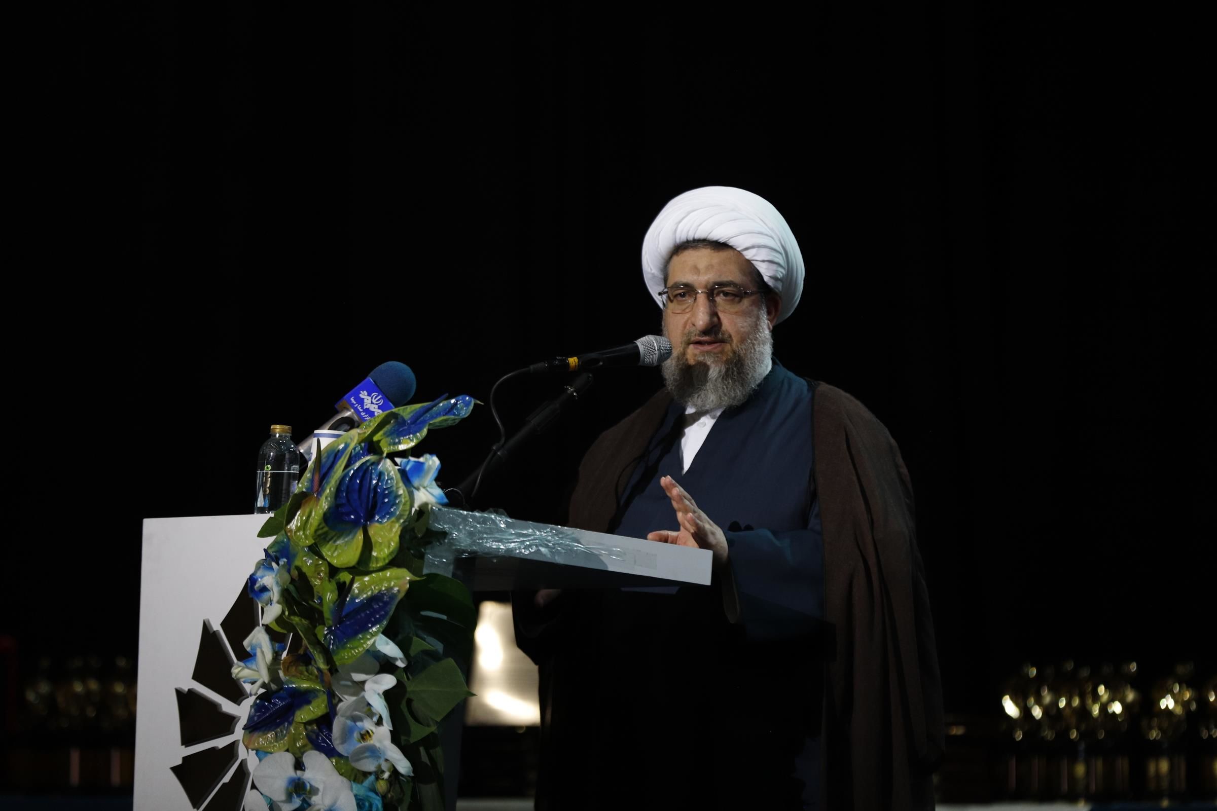 بخش خصوصی بهترین گزینه برای سکانداری اقتصاد کشور