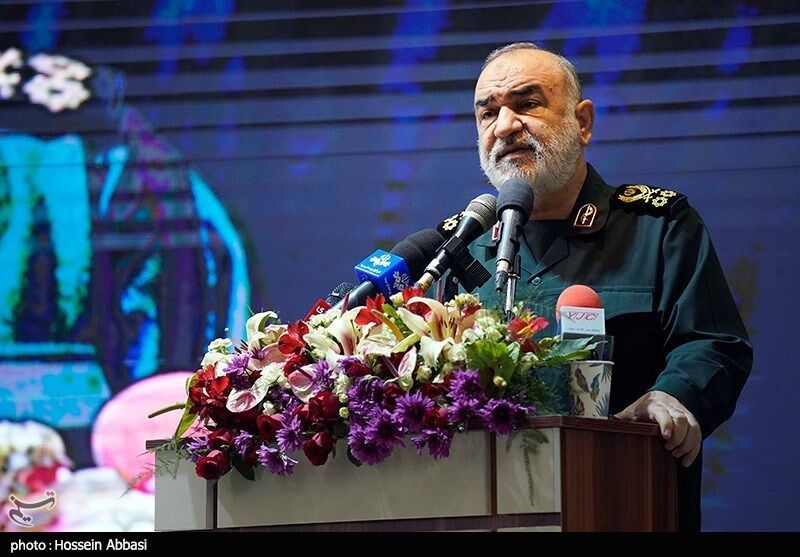 سردار سلامی: بزودی در صحن مسجد الاقصی نماز می خوانیم