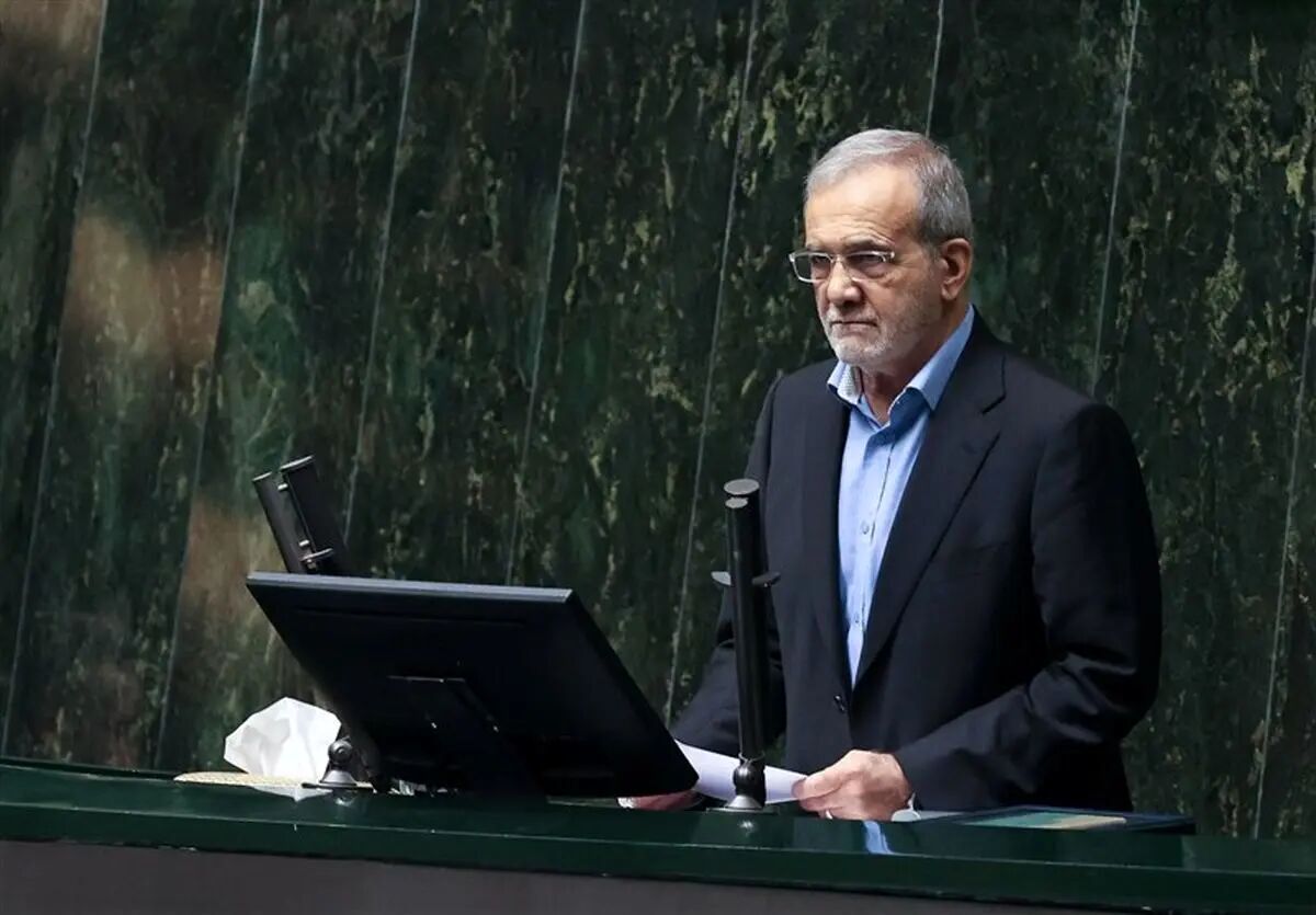 توصیه بودجه‌ای روزنامه اصلاح‌طلب به دولت پزشکیان/اگر به آنچه تهیه کرده‌اند باور کارشناسی دارند پرچم سفید برابر منتقدان در دست نگیرند