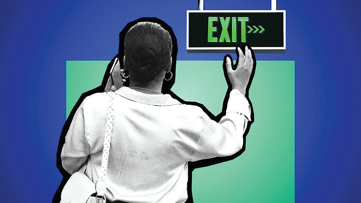 هنر خروج مدیران 