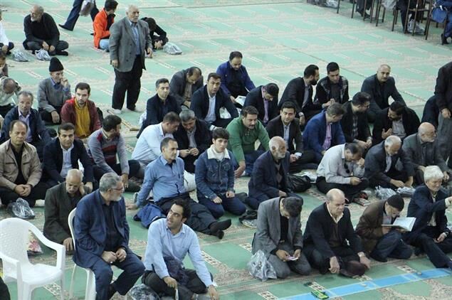 سخنرانی سرپرست اداره کل استاندارد استان آذربایجان‌شرقی پیش از خطبه های نماز جمعه تبریز