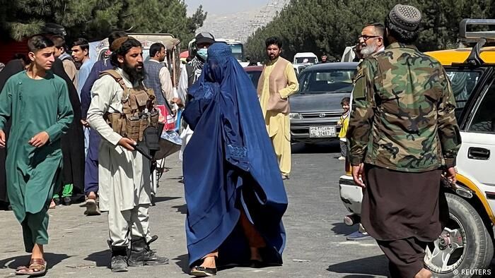 طالبان : بیانیه شورای امنیت در خصوص زنان افغان « دور از واقعیت» است!