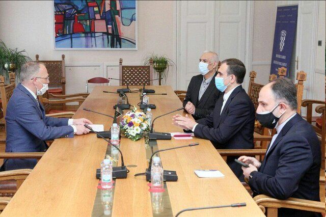 دیدار سفیر ایران با رئیس گروه دوستی پارلمانی کرواسی با ایران