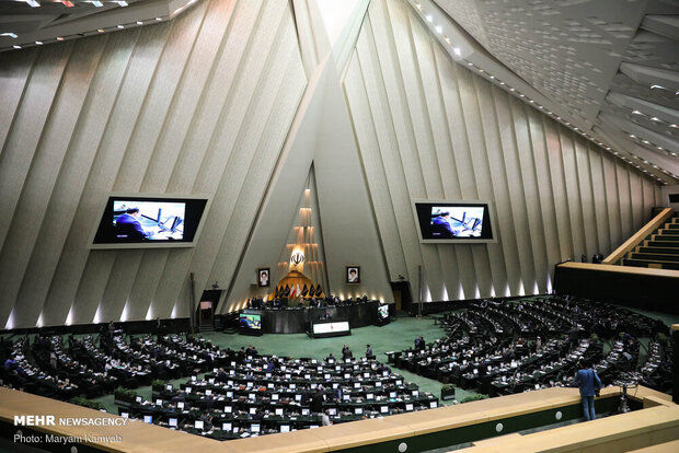 مخالفت مجلس با افزایش سهم تهران از منابع مالیاتی