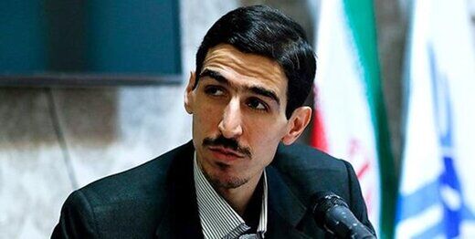 خبر نماینده تهران از الزام بانک‌ها به ارائه مشخصات کامل وام گیرندگان کلان به بانک مرکزی