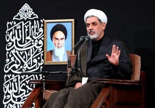  حمله تند و تیز به مولوی عبدالحمید/ با تریبونی که به‌واسطه جمهوری اسلامی کسب کرده‌اید حرف‌های نابجا می‌زنید 