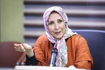 خانم بازیگر با گریم چارلی چاپلین!+ عکس