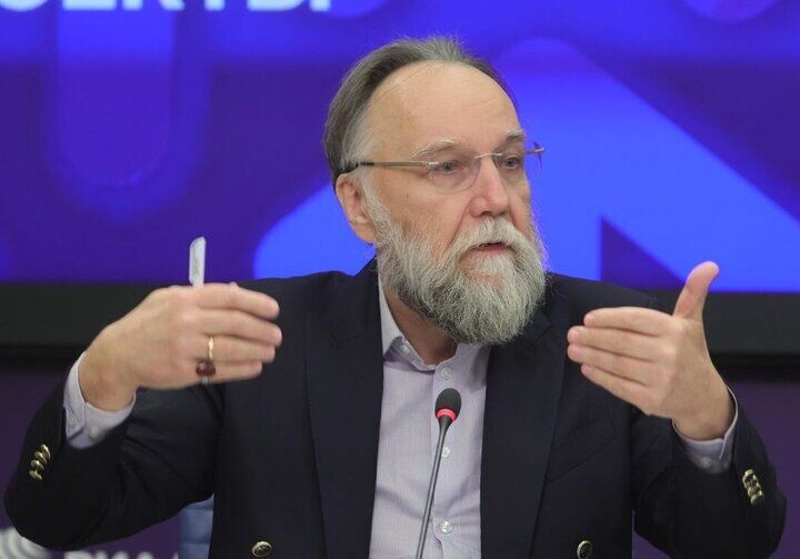 فیلسوف روس: ماجرا به ایران و یمن ختم نمی‌شود، غافلگیری‌های جدیدی در راه است