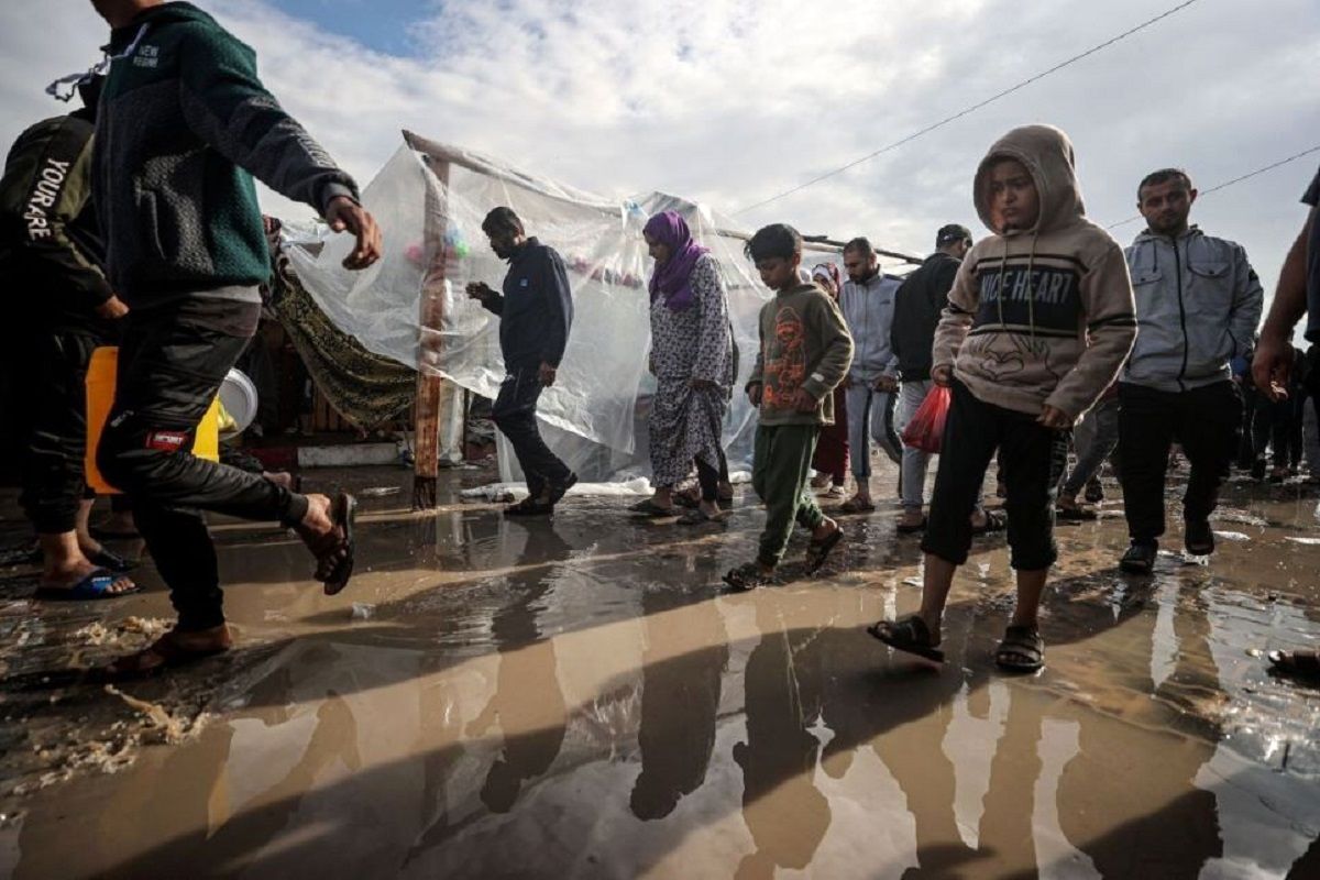 باران شدید در غزه/ شرایط آوارگان بحرانی‌تر شد + عکس