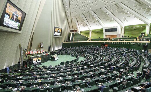 نمایندگان در تصادف زنجیره ای چابهار آسیب ندیدند