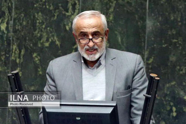 نماینده موافق زاهدی وفا: من به توانمندی ایشان شهادت می‌دهم/ اگر آدم فقیری بود، آن وقت صلاحیت داشت؟ 