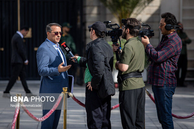 خبر جدید معاون پزشکیان درباره کوچک‌سازی دولت 