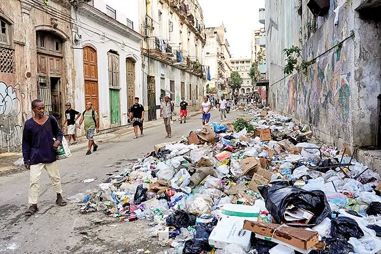 کوبا زیر چادر اکسیژن