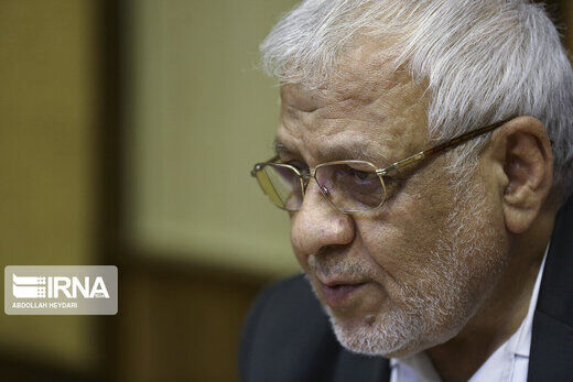بادامچیان: بازرگان وقتی نخست وزیر شد 20 هزار تومان حقوق می گرفت، رجایی4 هزار تومان!