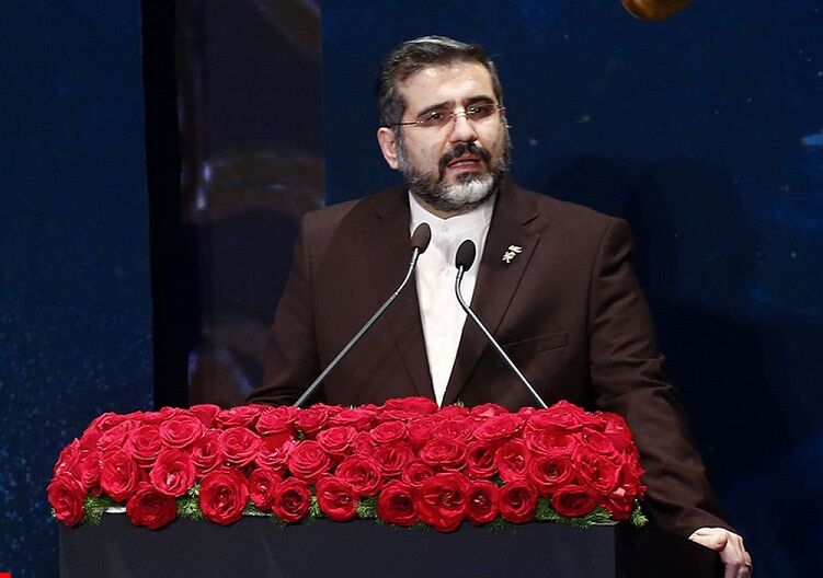 وزیر فرهنگ و ارشاد: سینمایی متناسب با تراز انقلاب در این دولت ایجاد می کنیم