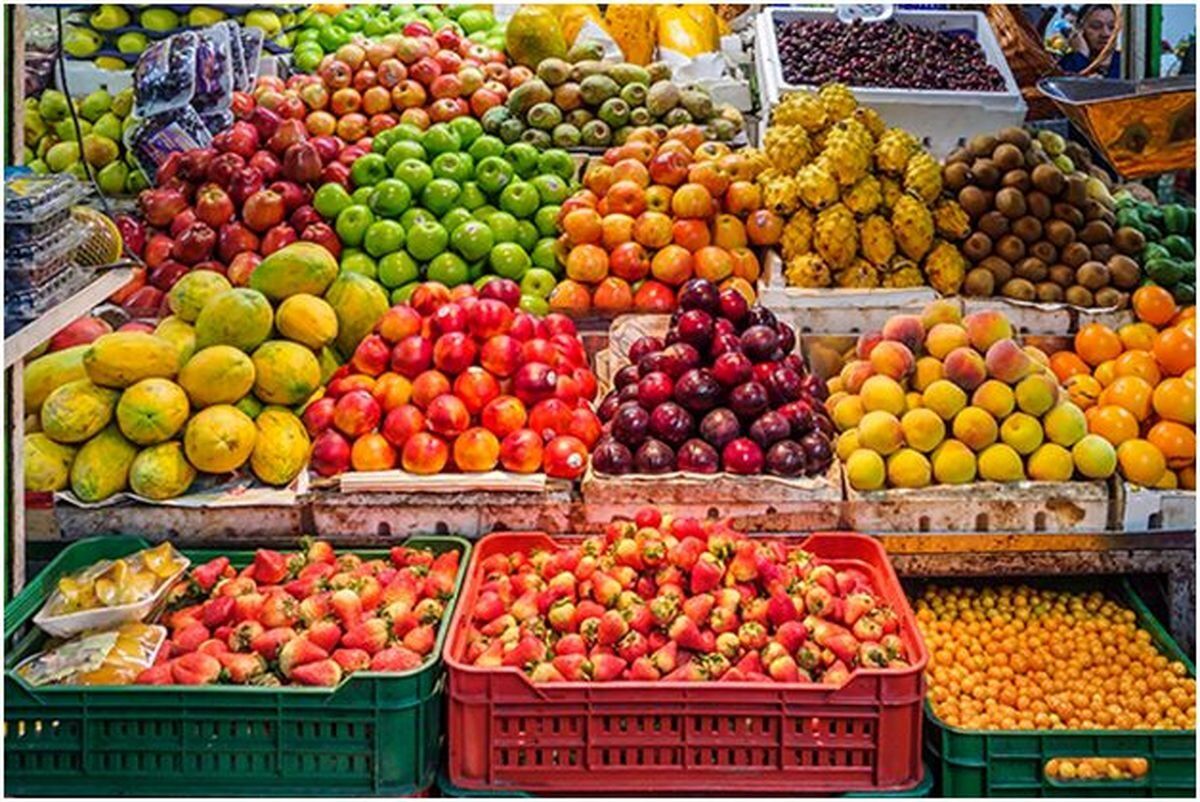 بازار میوه در آخرین نفس های پاییز؛ هندوانه و انار چند؟