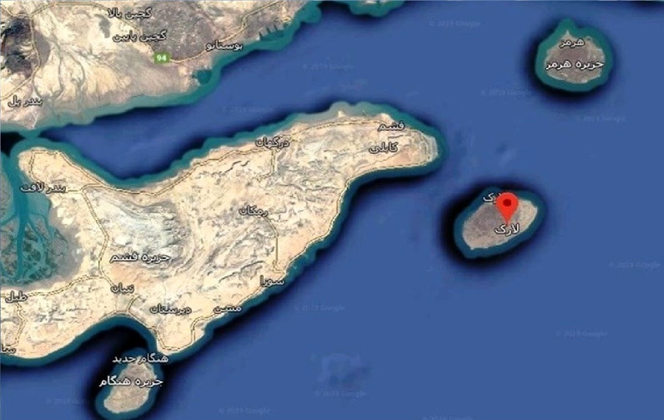 نظم جدید دریانوردی در تنگه هرمز/ تردد مجاز فقط با کد عبور ایران از یک کریدور تحت کنترل سپاه پاسداران