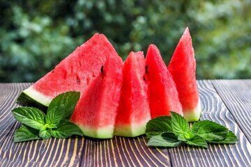 8 میوه شگفت انگیز برای لاغری فوری