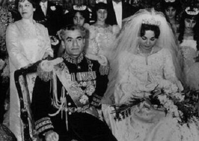 تصاویر عروسی فرح دیبا و محمد رضا شاه+ عکس‌