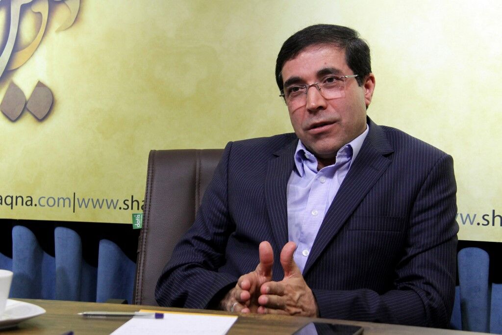 مدیر مسئول «دنیای اقتصاد»: هدف از افزایش صفحات، عمیق تر کردن نگاه فعالان بازار بورس است