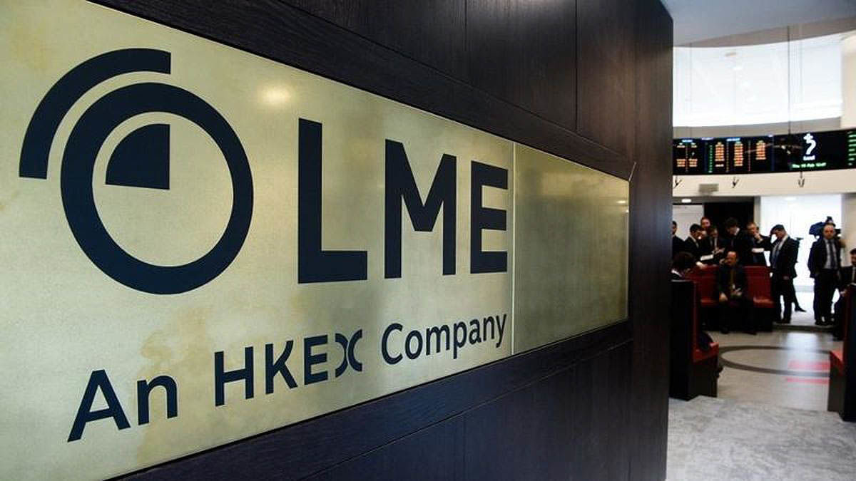 نقش بورس کالا در مهار نوسانات