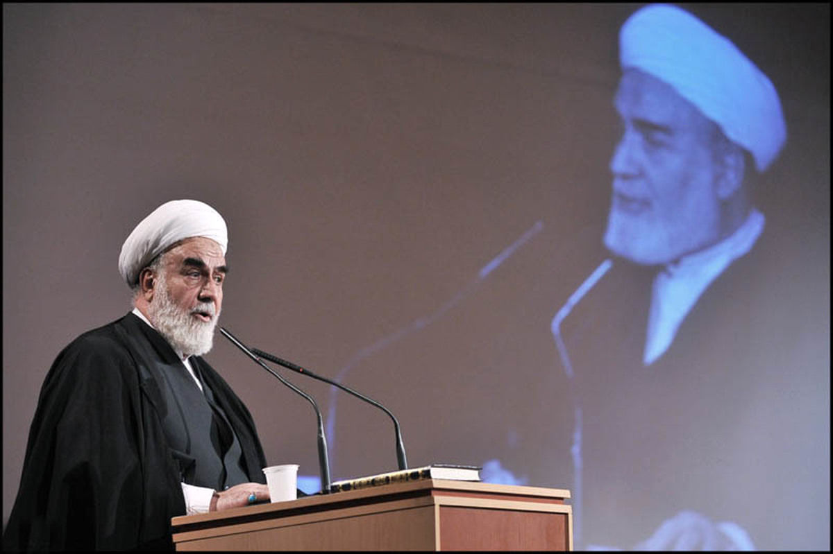 رئیس دفتر رهبر انقلاب: ایران عصای موسی است و همه مارها را نابود می‌کند+فیلم