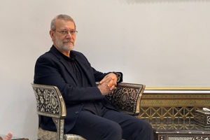 برخی امروز فکر می‌کنند جنگ خاتمه یافته و می‌خواهند جامعه را از یک‌دستگی دربیاورند