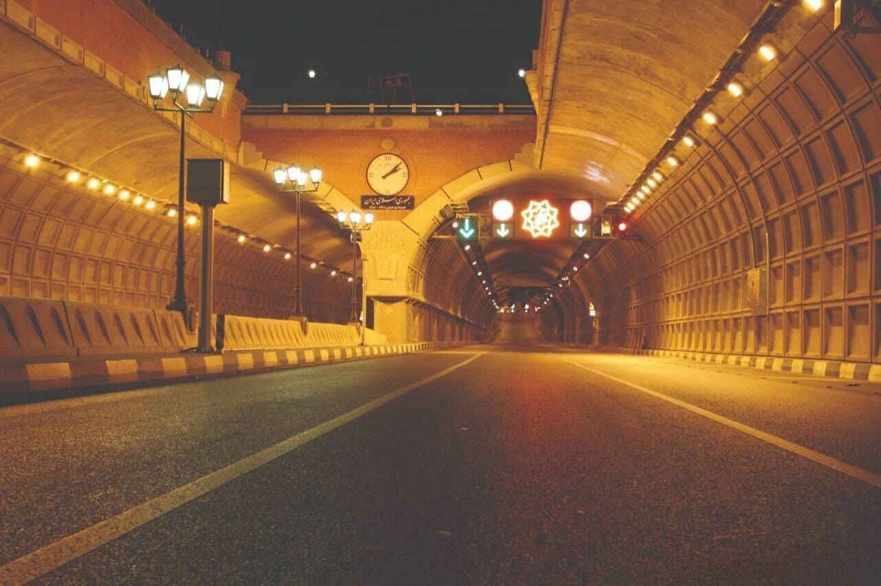 این تونل بزرگ تهران امشب مسدود است/ اعلام مسیرهای جایگزین