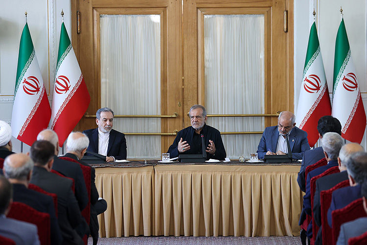 پزشکیان به افغانستان می‌رود