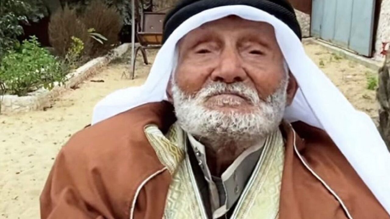پیرمرد 125 ساله راز جوانی خود را فاش کرد