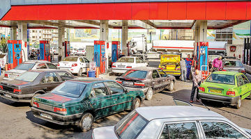 وفور نفت، کمبود بنزین