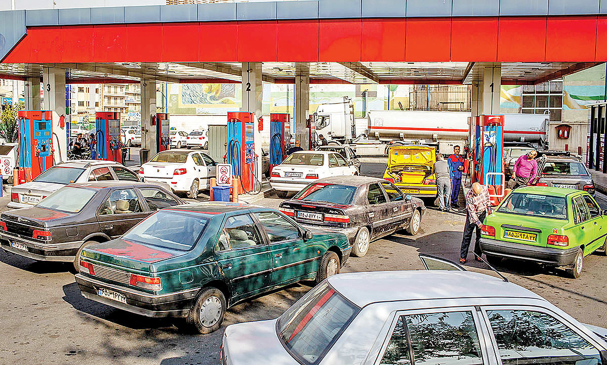 وفور نفت، کمبود بنزین