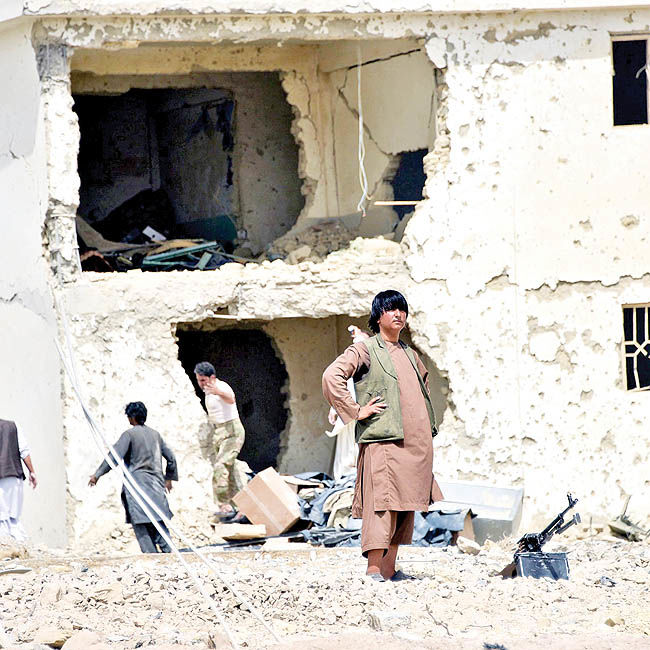 فساد اداری؛ عامل ویرانی افغانستان