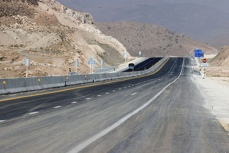 قطعه هفتم آزادراه شیراز اصفهان افتتاح شد