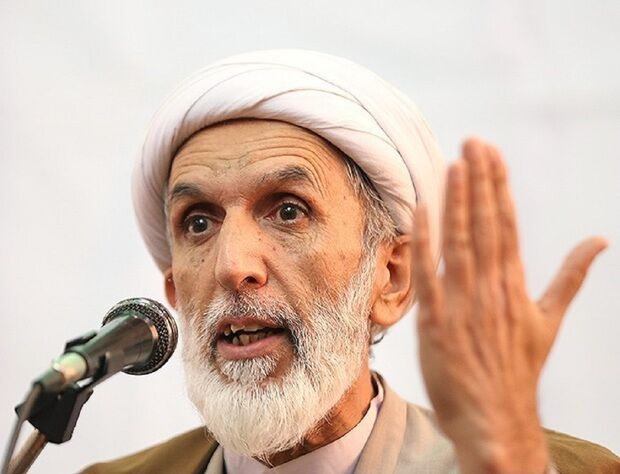 عذرخواهی مهدی طائب از میثم نیلی