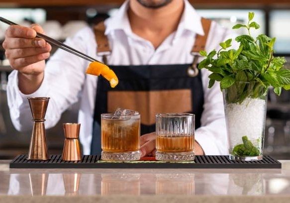 شغل بارتندری را دستکم نگیرید