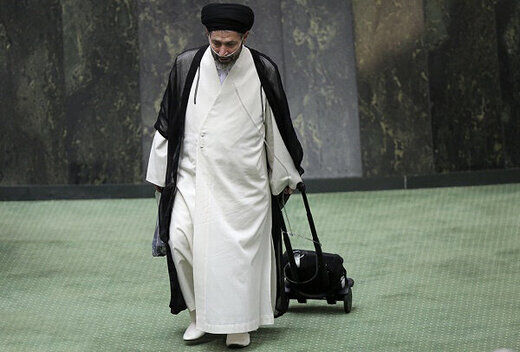 آقایان حساب کرده‌اند اگر قرار باشد همه جمع کنند بروند چند نفر باقی می‌مانند!؟