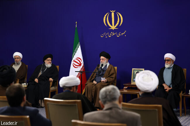 رهبر انقلاب اسلامی:آیت‌الله میلانی از ارکان نهضت اسلامی است