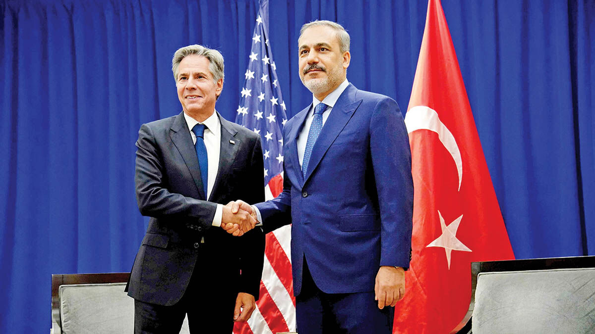 باورتان نمی‌شود این قیمت وحشتناک بلیت دربی در بازار سیاه باشد