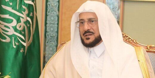 تمسخر وزیر عربستان پس از خطای لفظیش در مورد حج 