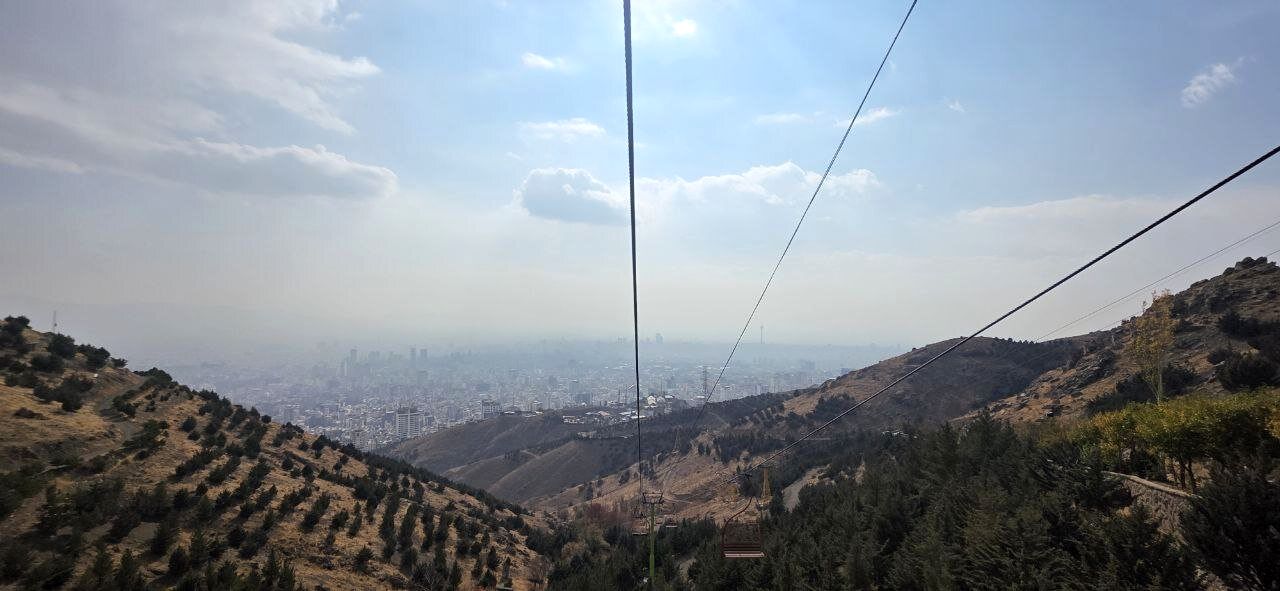 عکس | تصویری از آلودگی شدید هوای تهران از منظره توچال